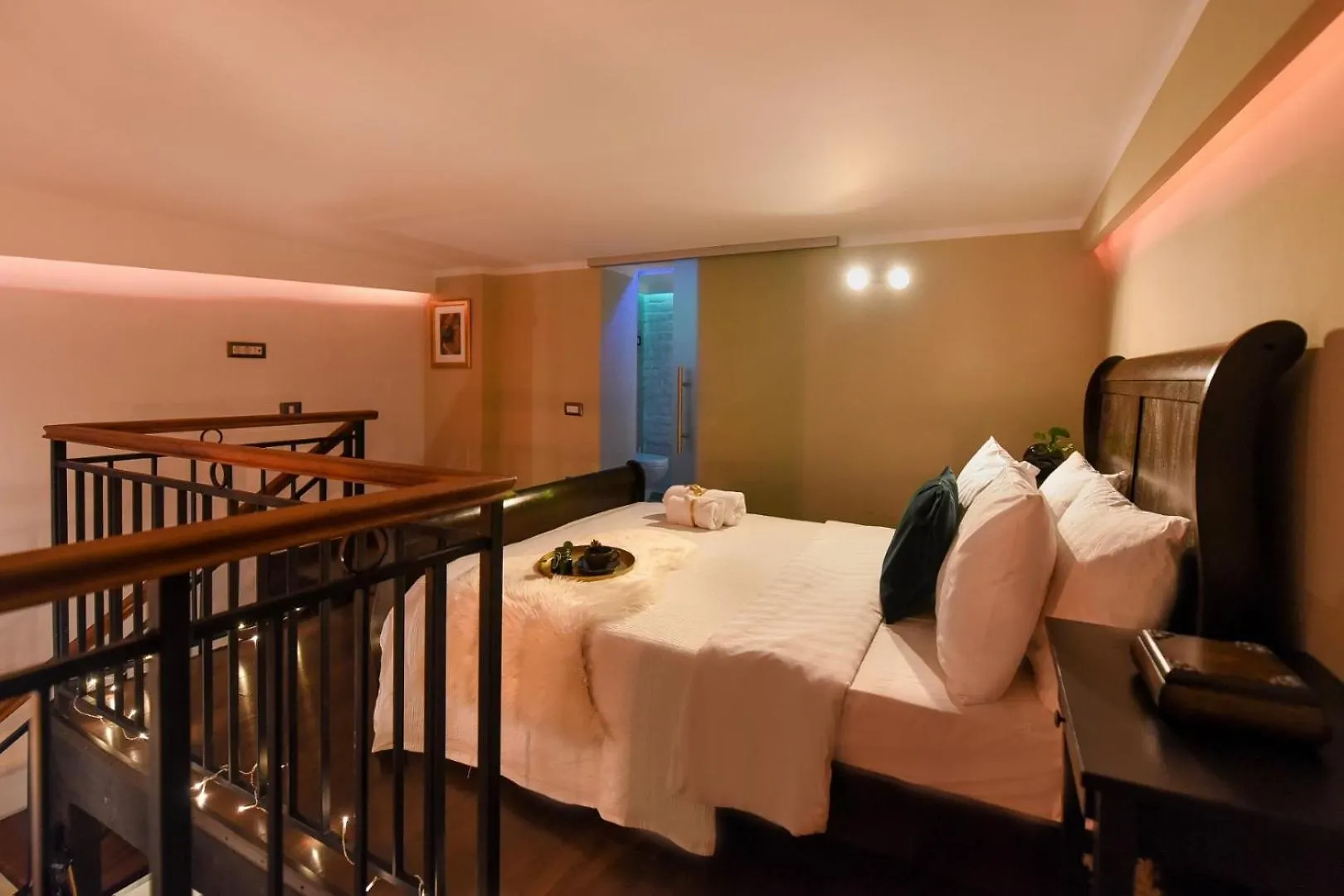 Central Comfort - Duplex-Style Studios On Regina Elisabeta Bucureşti Apartament